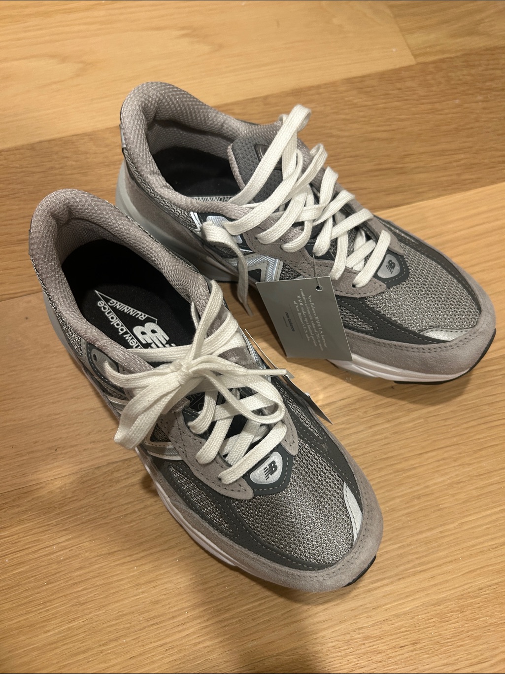 New Balance 990 Brand New Sneakers